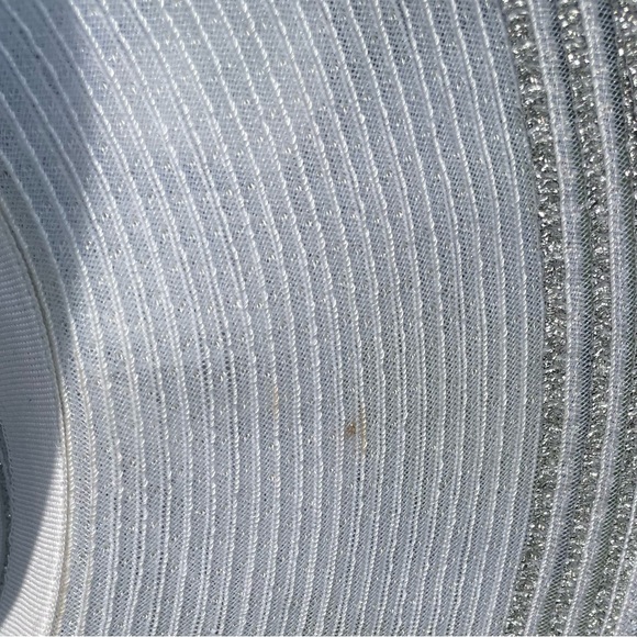 Hat - Picture 6 of 6